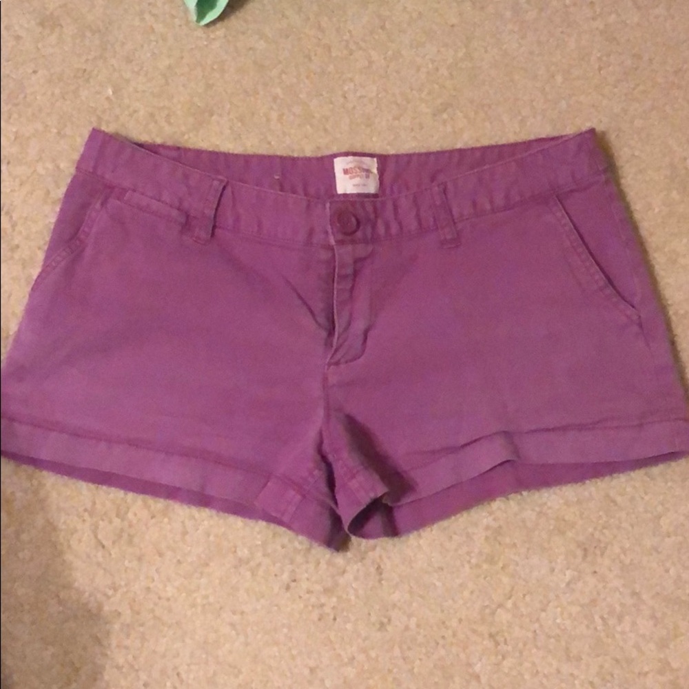 Two pairs of shorts! - Picture 3 of 4